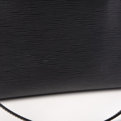 Louis Vuitton Epi Cluny MM Black 9 of 13