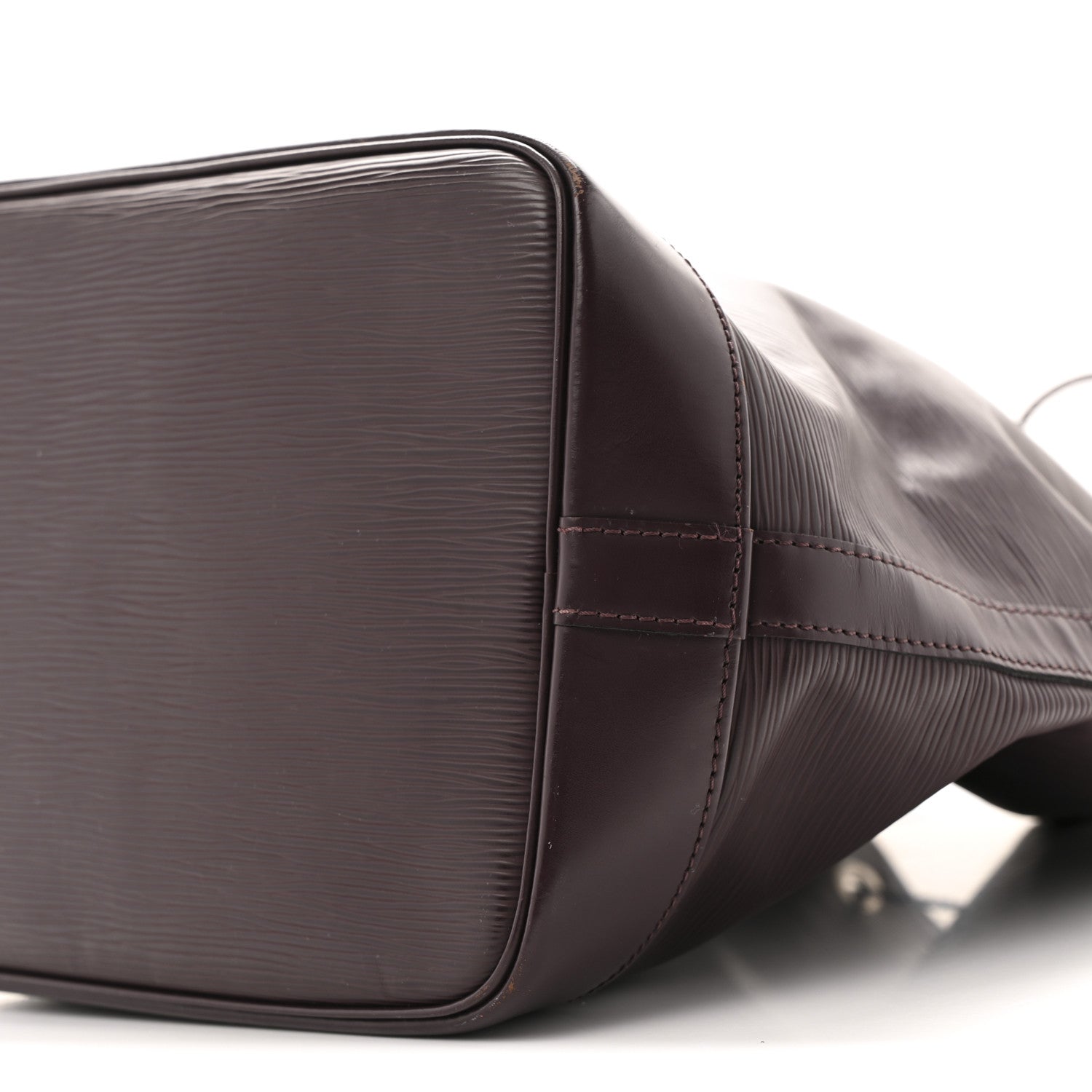 Louis Vuitton Epi Noe NM Quetsche 9 of 12