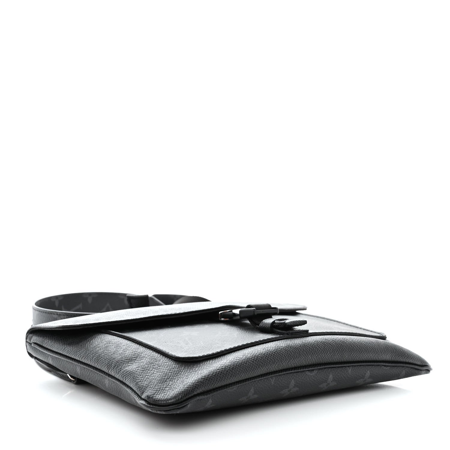 Louis Vuitton Taigarama Outdoor Flap Messenger Black 4 of 11