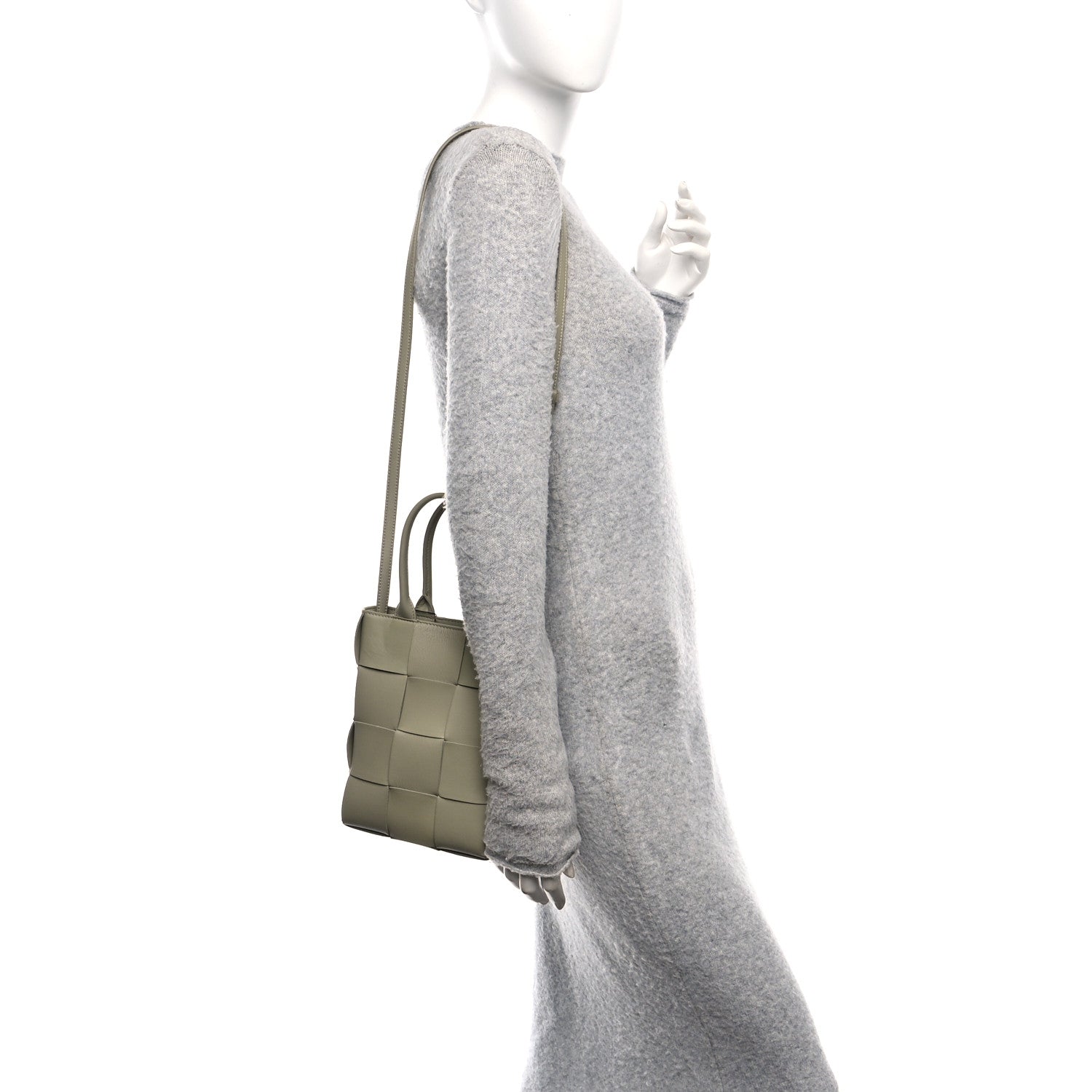Bottega Veneta Lambskin Maxi Intrecciato North South Cassette Tote Travertine 2 of 10