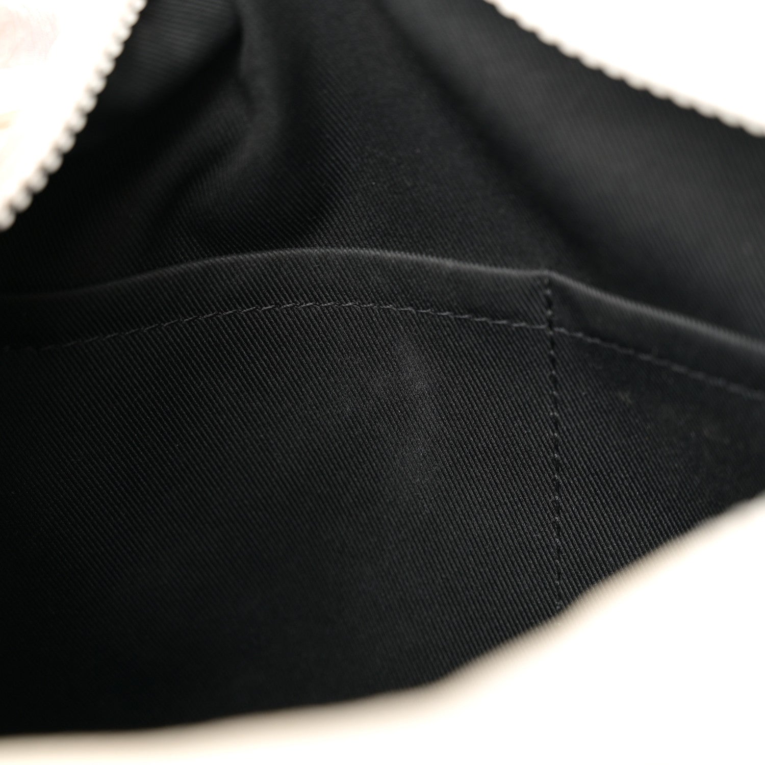 Louis Vuitton Taurillon Monogram Solar Ray Soft Trunk Powder White 10 of 13