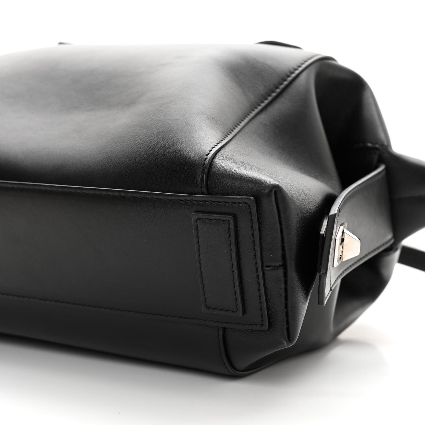 Smooth Calfskin Small Soft Antigona Black
