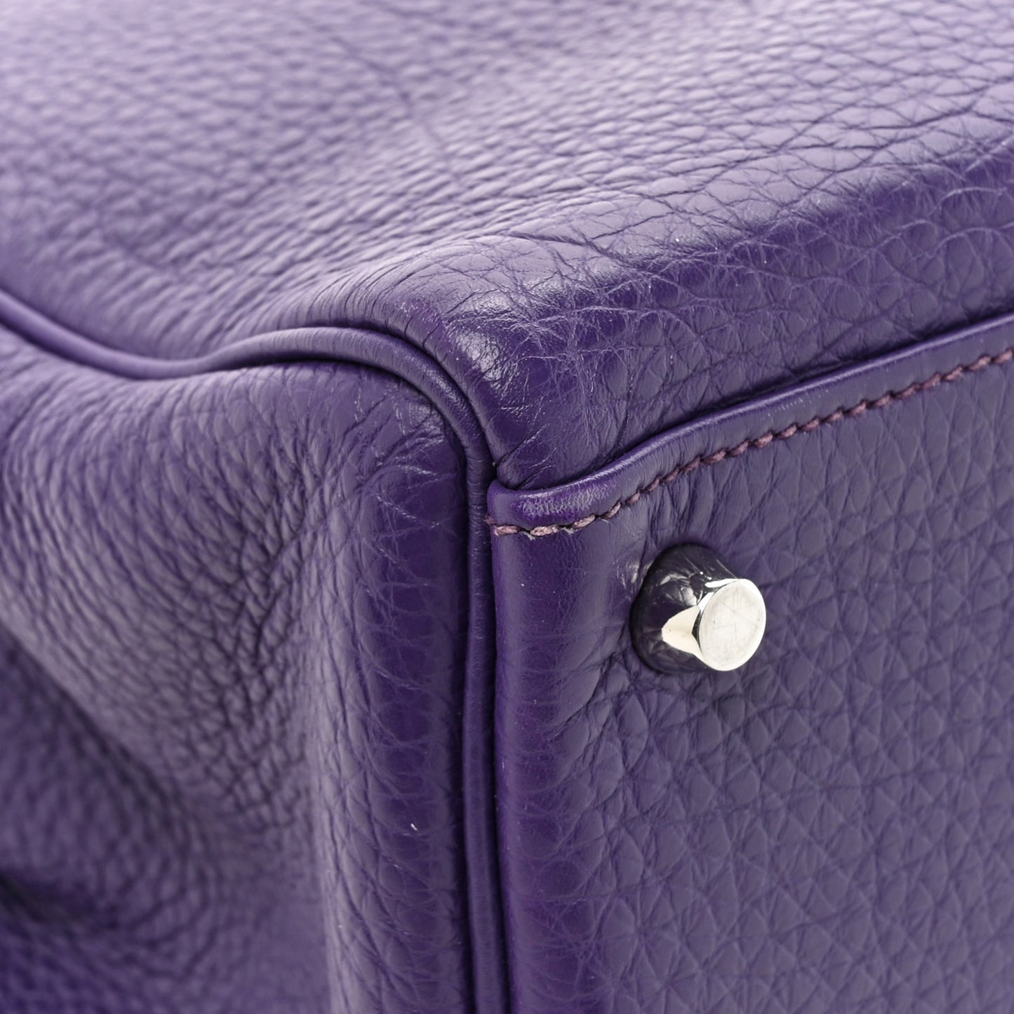 Togo Kelly Retourne 35 Iris