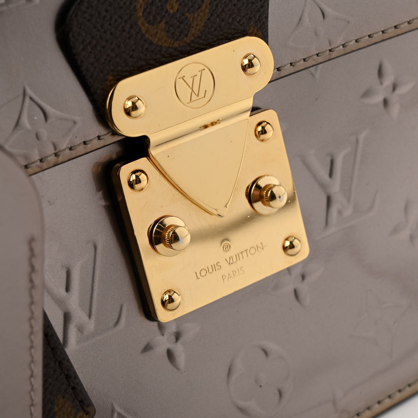 Vernis Epi Monogram Spring Street Champagne Metallise