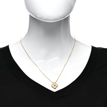 Van Cleef & Arpels 18K Yellow Gold Vintage Alhambra Pendant Necklace 2 of 6