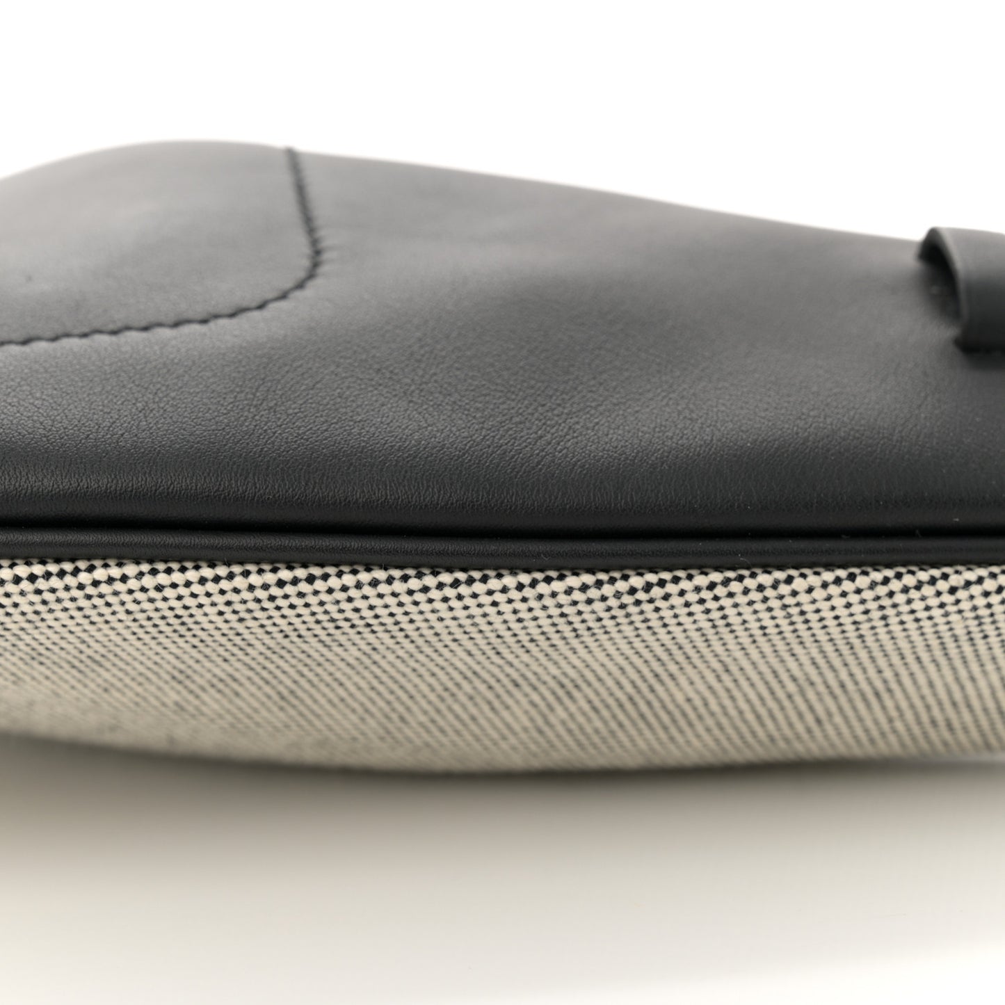 Swift H Plume Canvas Buddy Pocket Bag Black Ecru