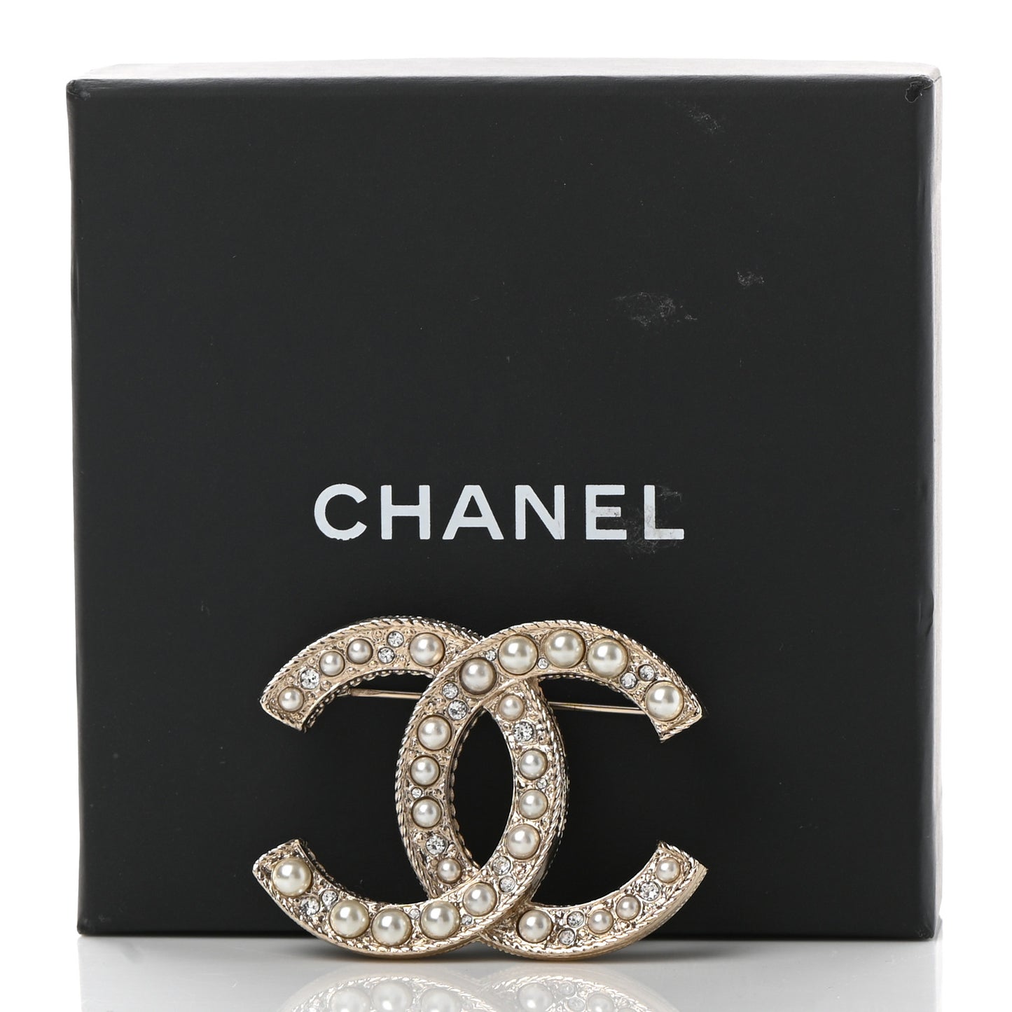 Pearl Crystal CC Brooch Gold