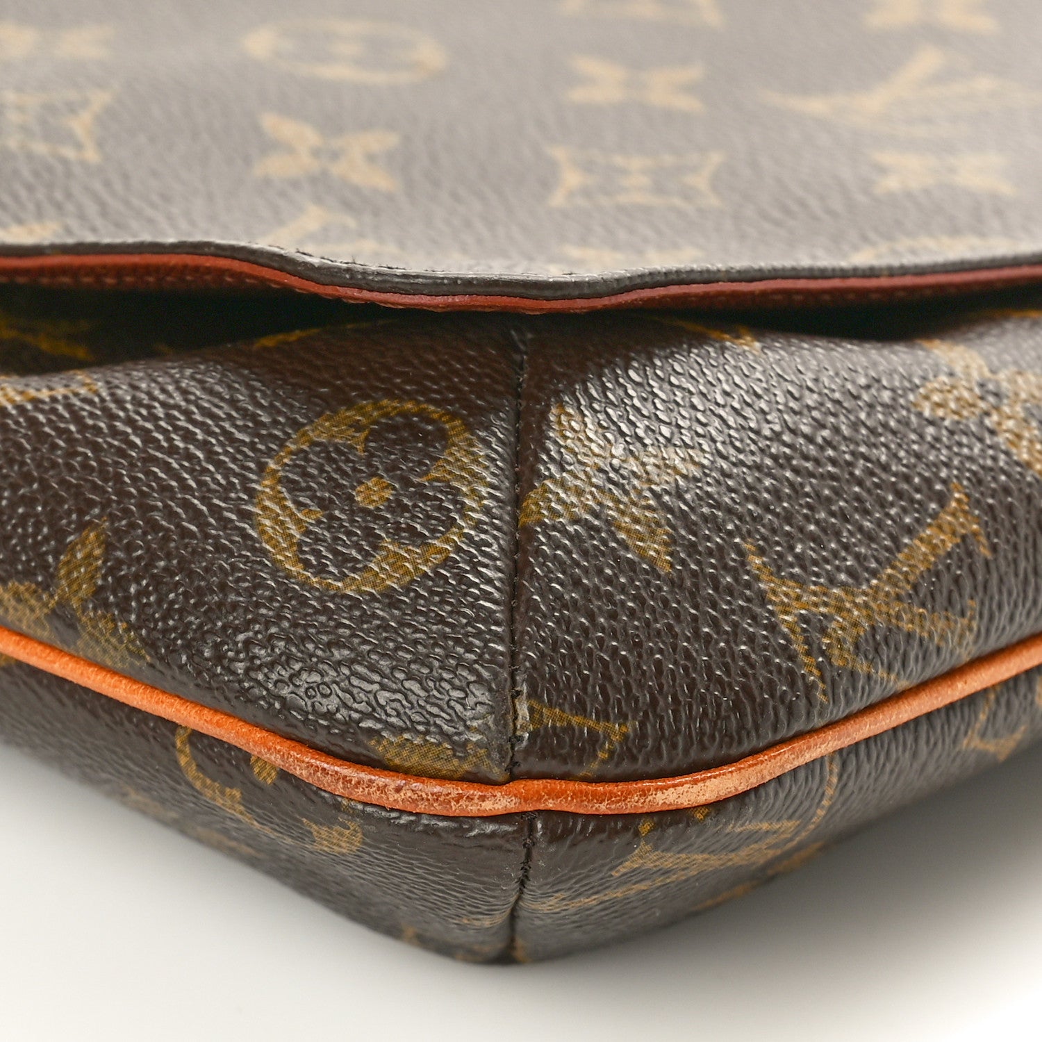 Louis Vuitton Monogram Musette Salsa 9 of 12