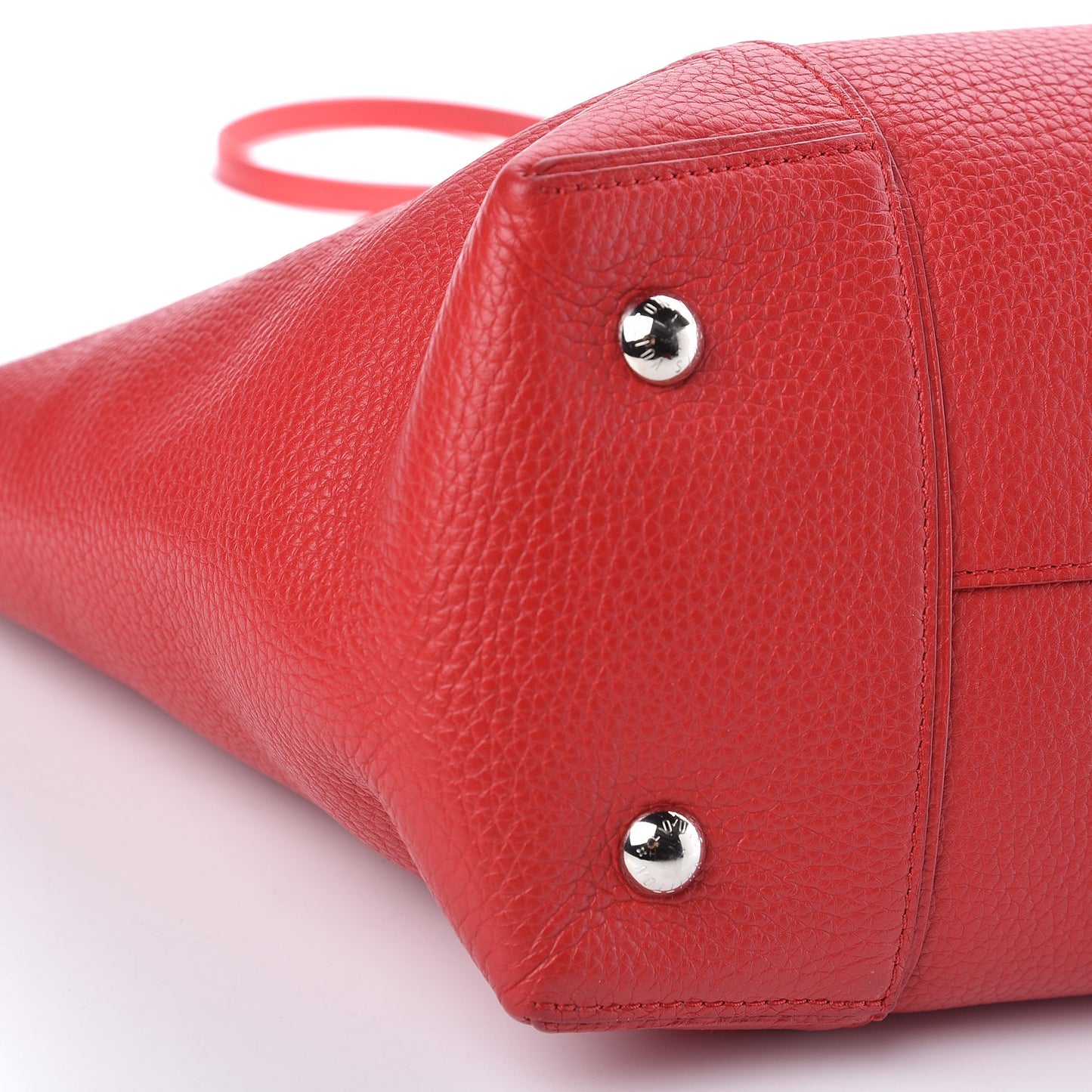 Cuir Taurillon Soft Lockit MM Rubis