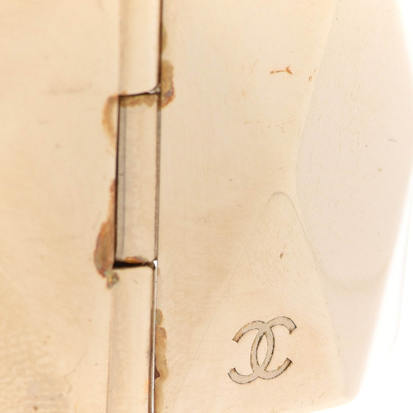Quilted Metal CC Cuff Gold