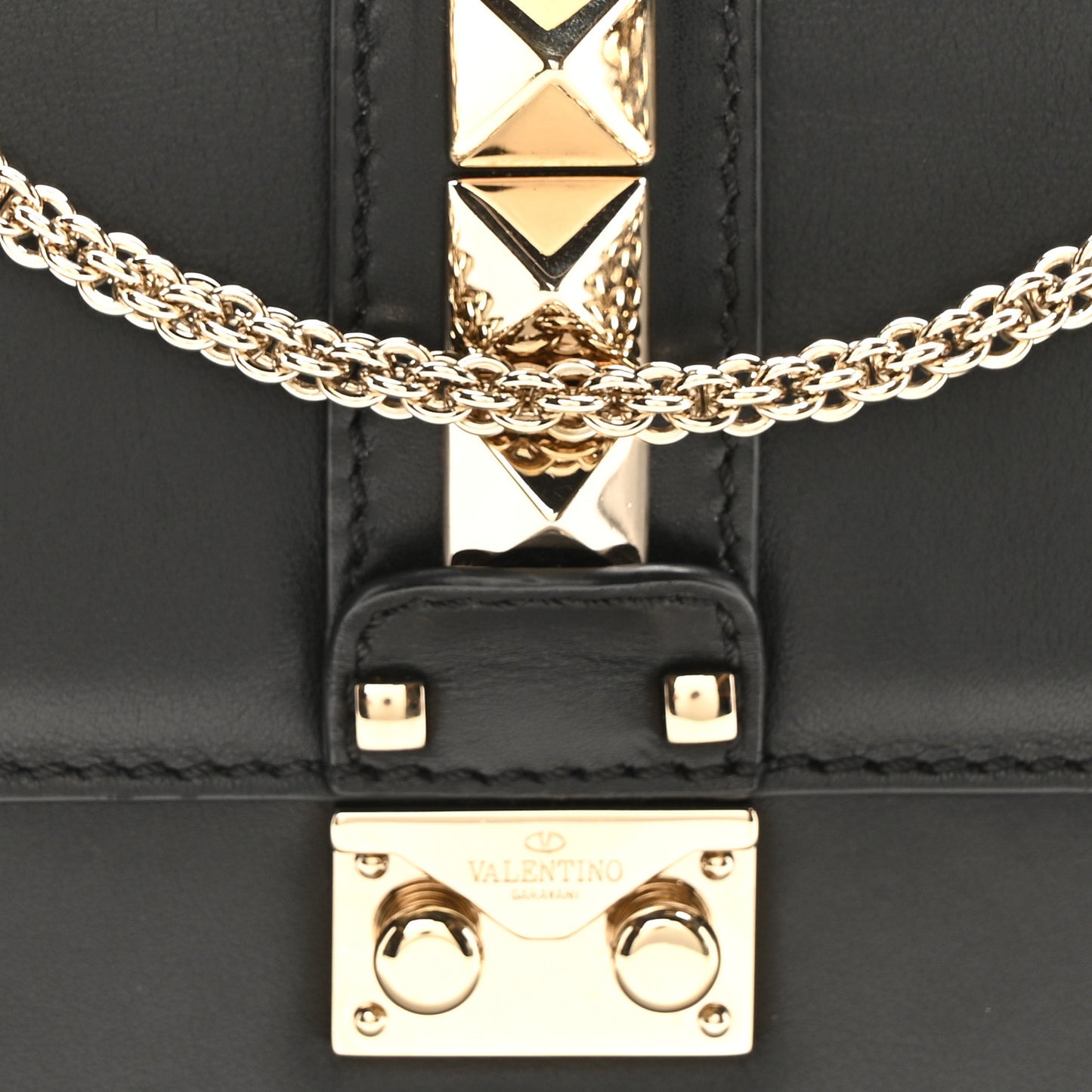 Vitello Medium Glam Lock Rockstud Flap Black
