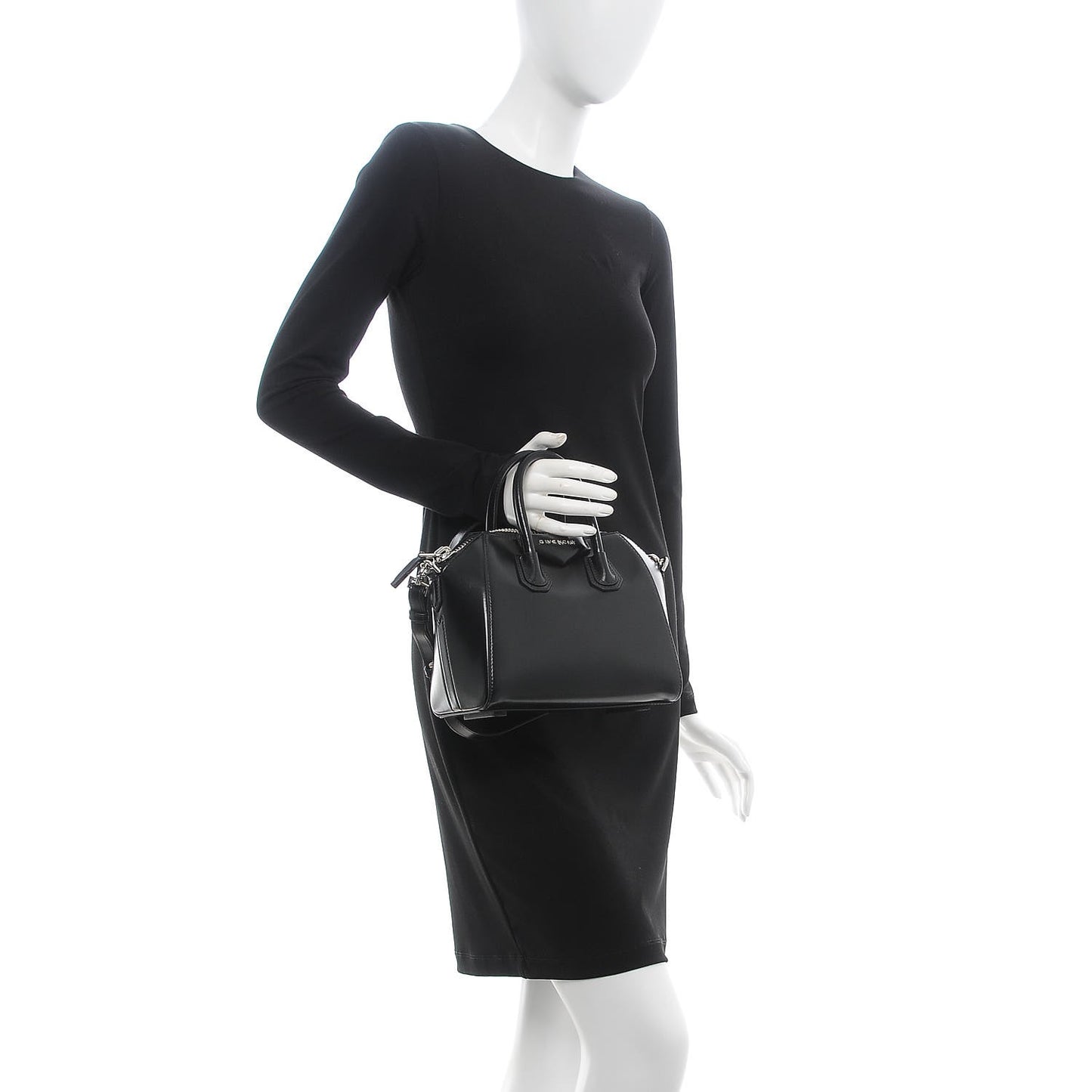 Shiny Lord Calfskin Mini Antigona Black