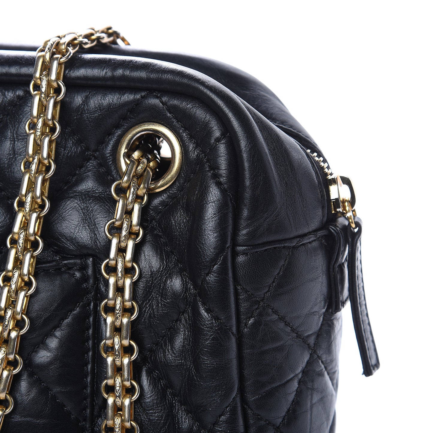 Aged Calfskin Quilted Medium Reissue Camera Case Black