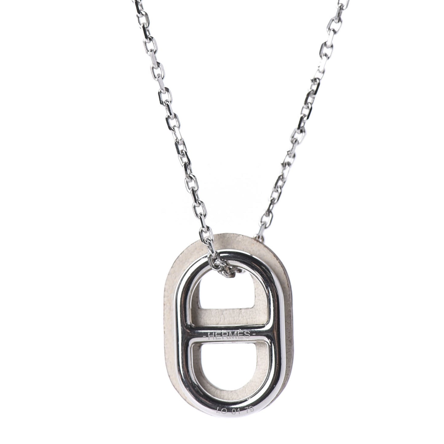 Swift O'Maillon Pendant Necklace White