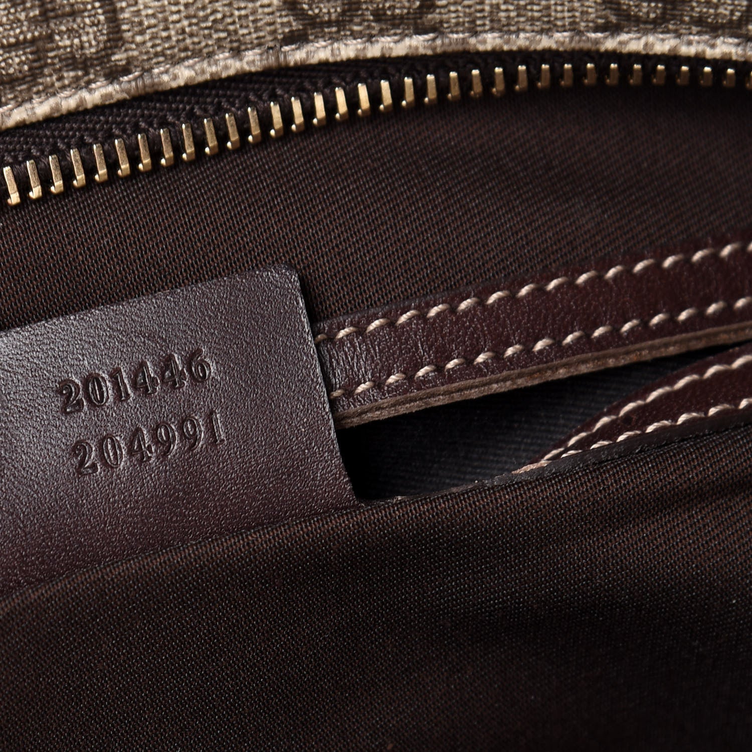 Gucci GG Supreme Monogram Medium Flat Messenger Bag Dark Brown 9 of 10