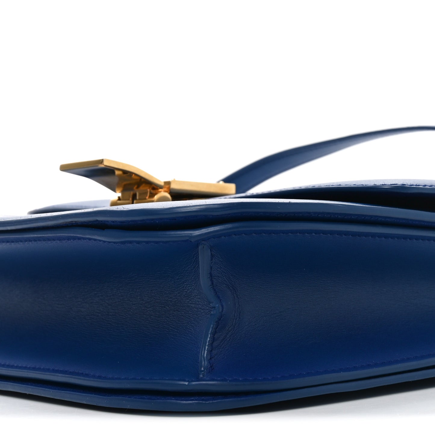Box Calfskin Medium Classic Box Flap Bag Indigo
