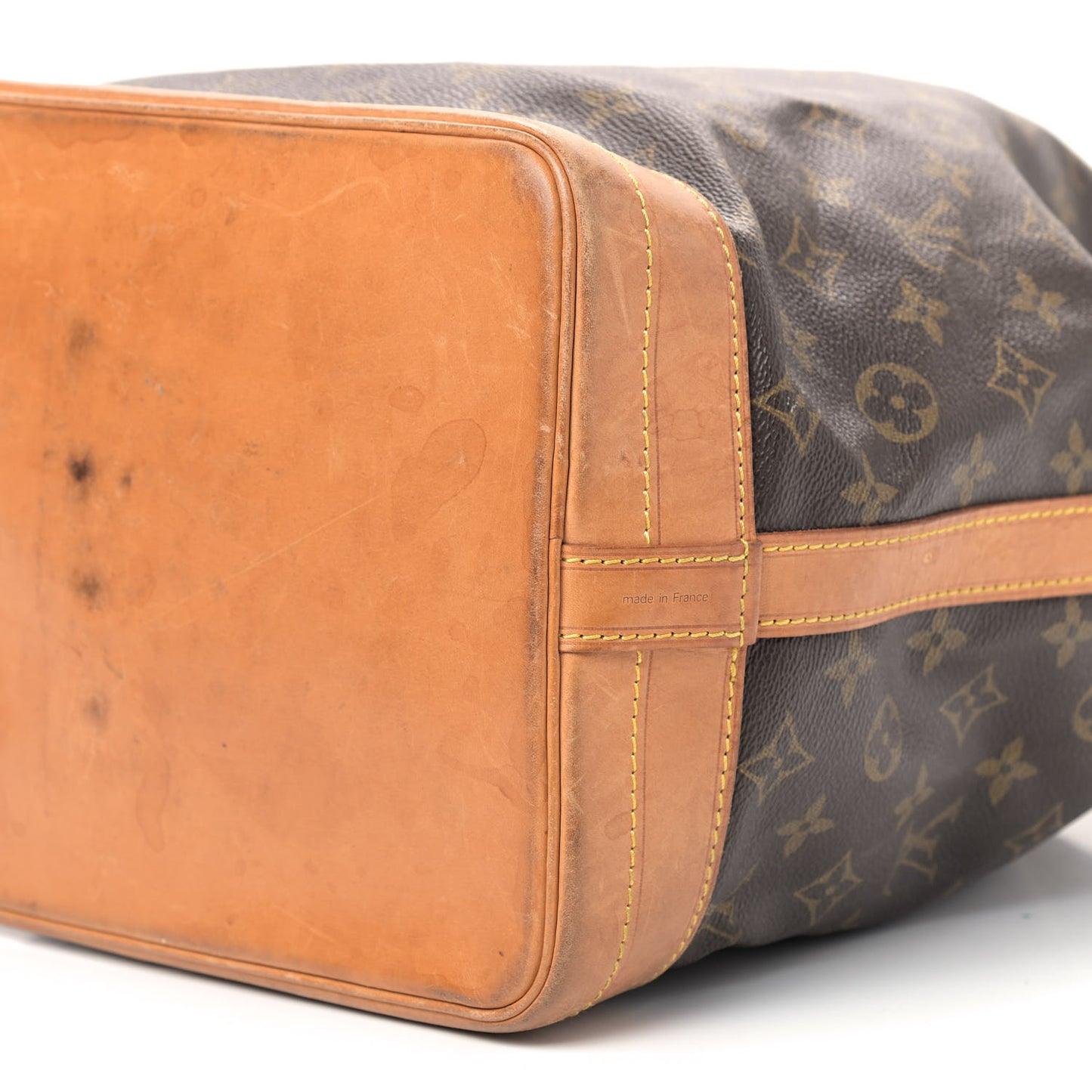 Monogram Noe