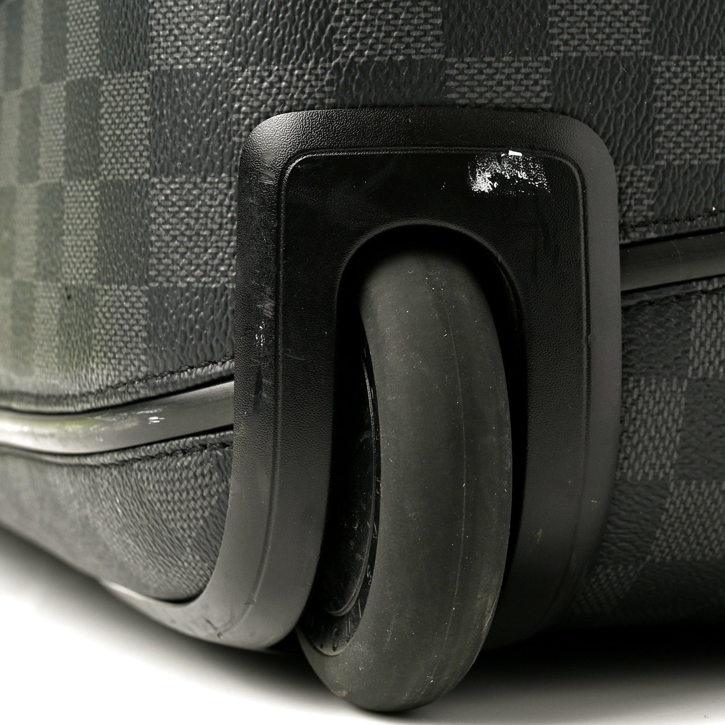 Damier Graphite Pegase Light 55