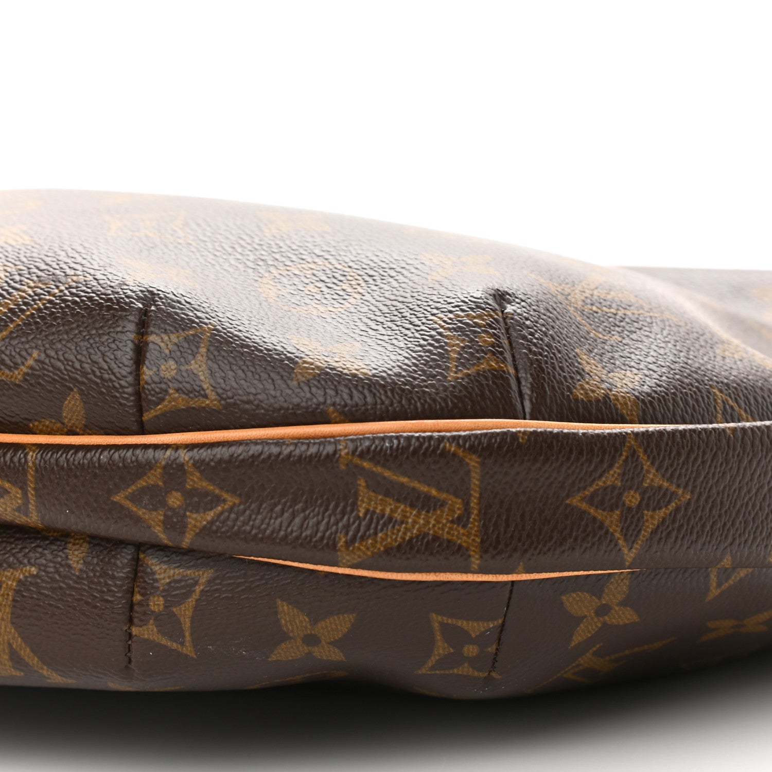 Louis Vuitton Monogram Croissant MM 10 of 12