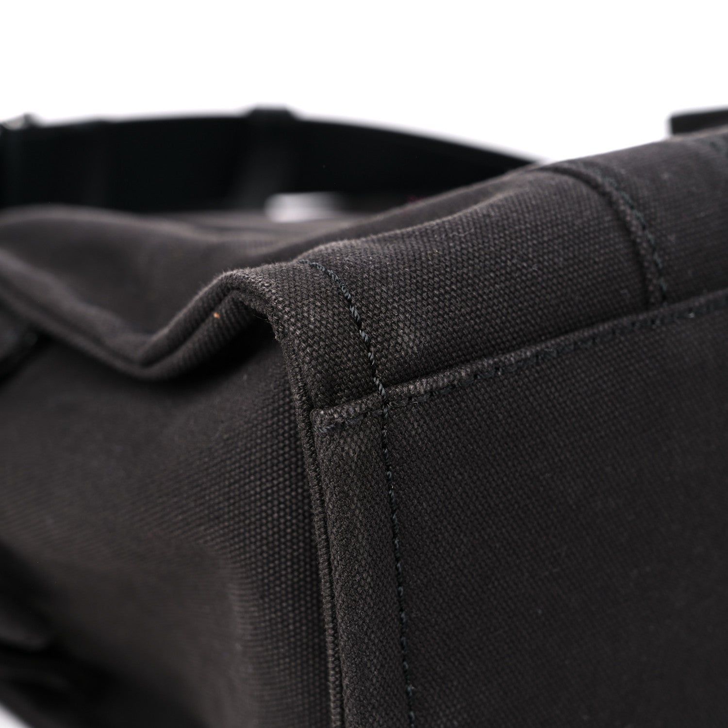 Marc Jacobs Cotton Canvas Medium The Traveler Tote Bag Black 9 of 13