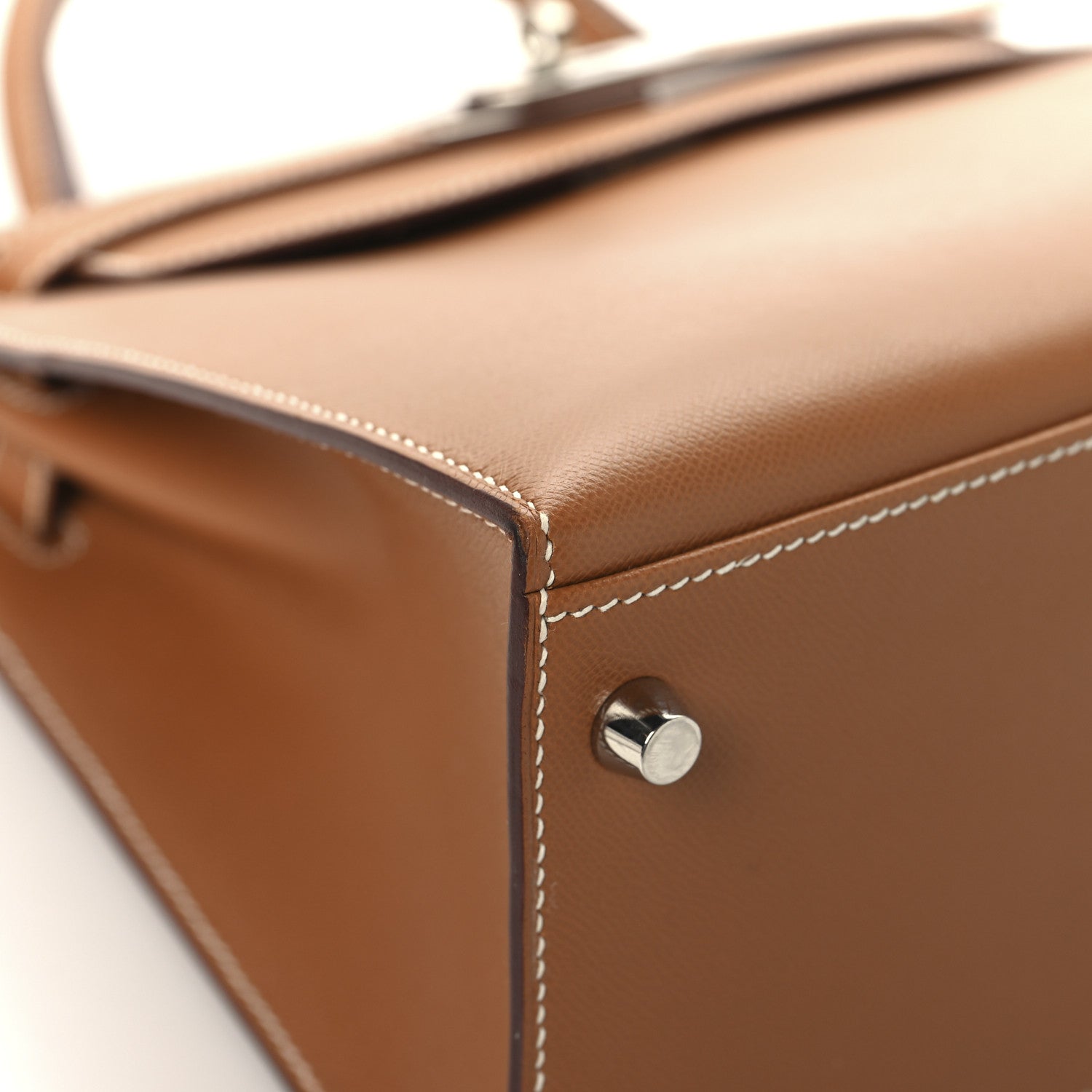 Hermes Madame Calfskin Kelly Sellier 28 Gold 9 of 15