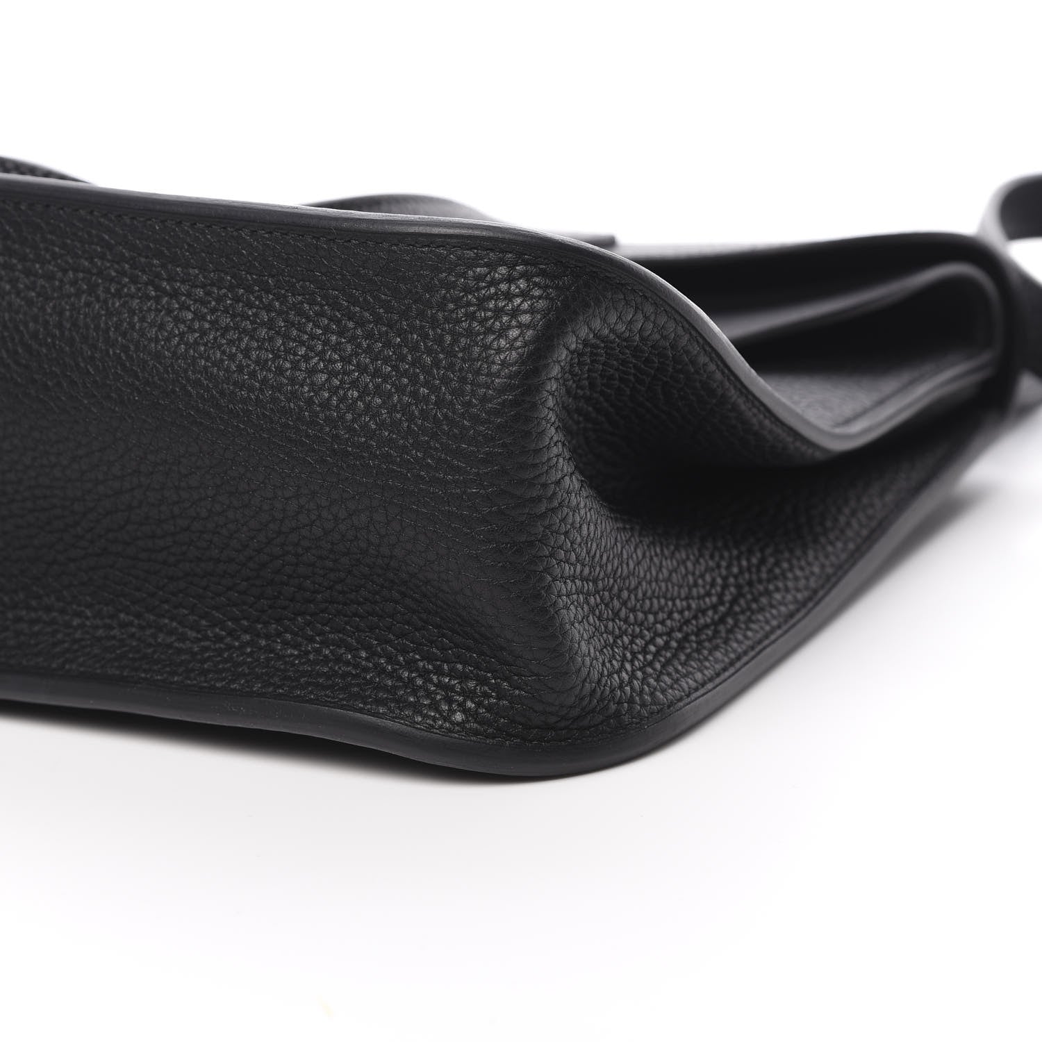 Hermes Taurillon Clemence Halzan 31 GM Black 13 of 14