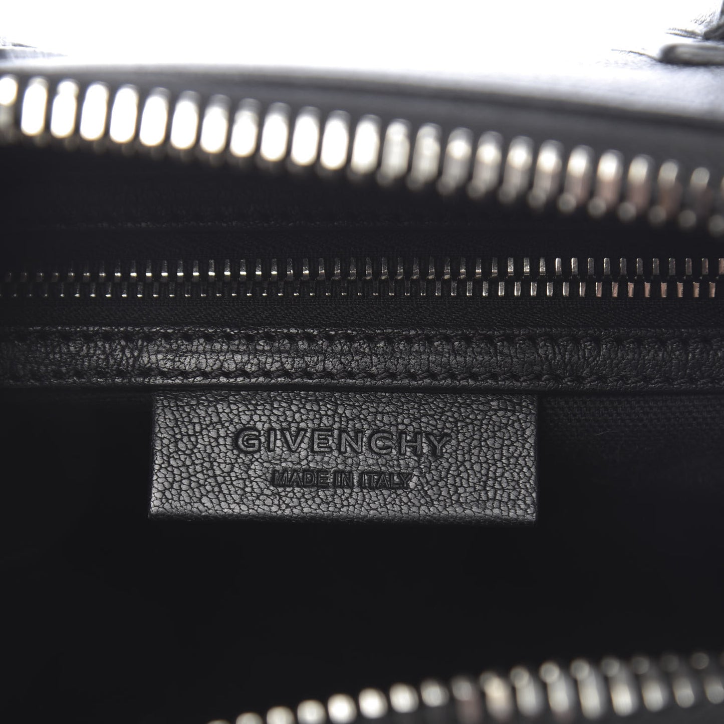 Sugar Goatskin Small Antigona Black