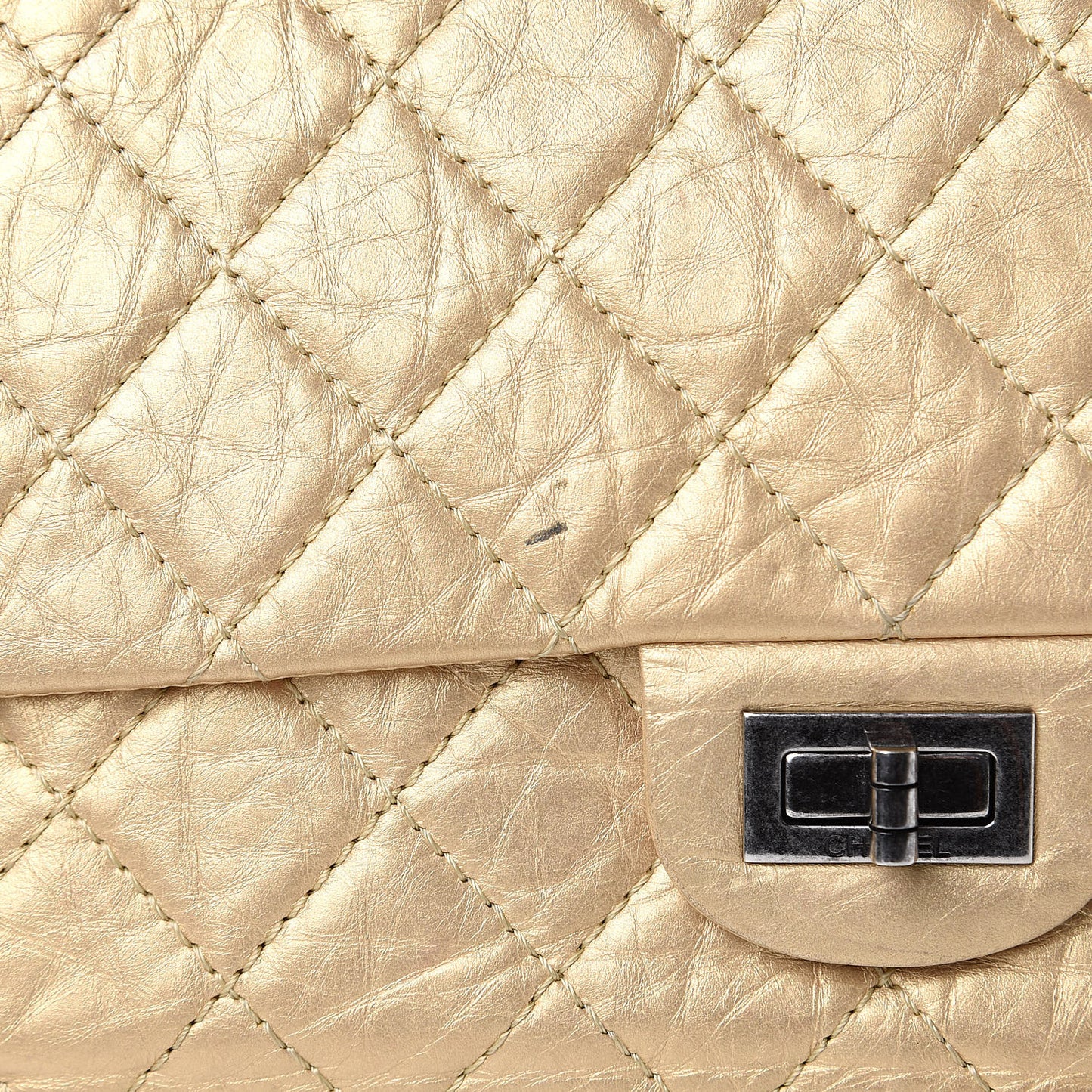 Metallic Aged Calfskin Quilted 2.55 Reissue 226 Flap Gold