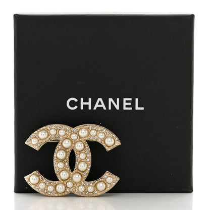 Chanel Metal Crystal Graduated Pearl CC Brooch Gold 4 of 4