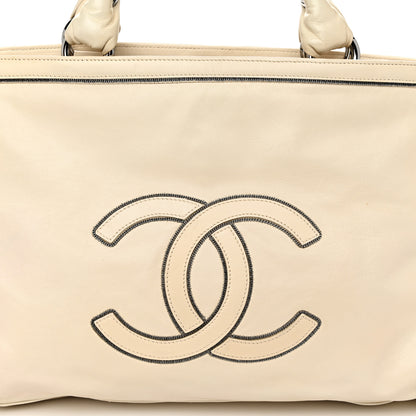 Chanel Calfskin Soho CC East West Tote White 8 of 11