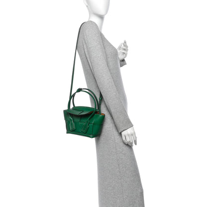 Bottega Veneta Calfskin Mini Maxi Intrecciato Arco Green 2 of 11