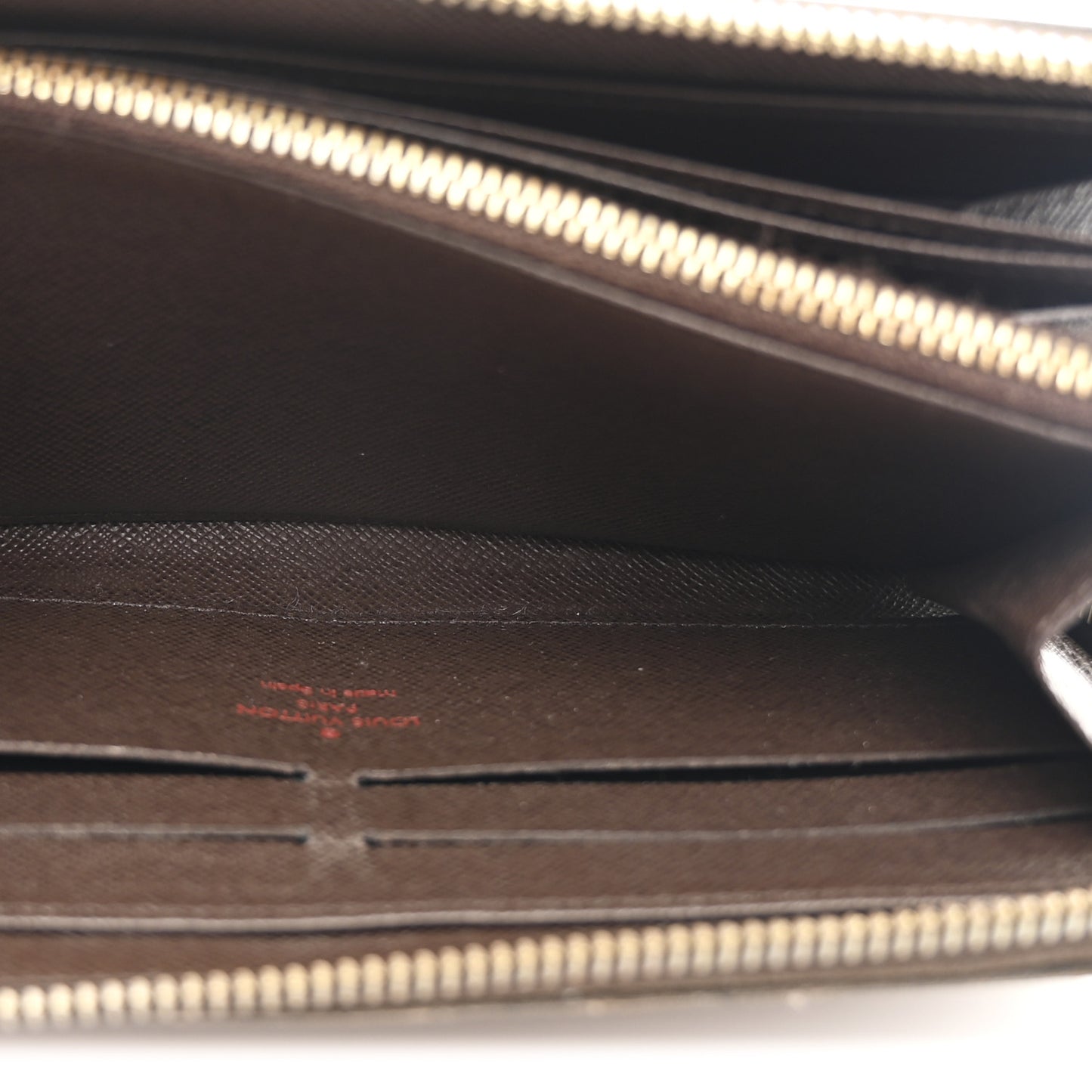 Damier Ebene Zippy Wallet