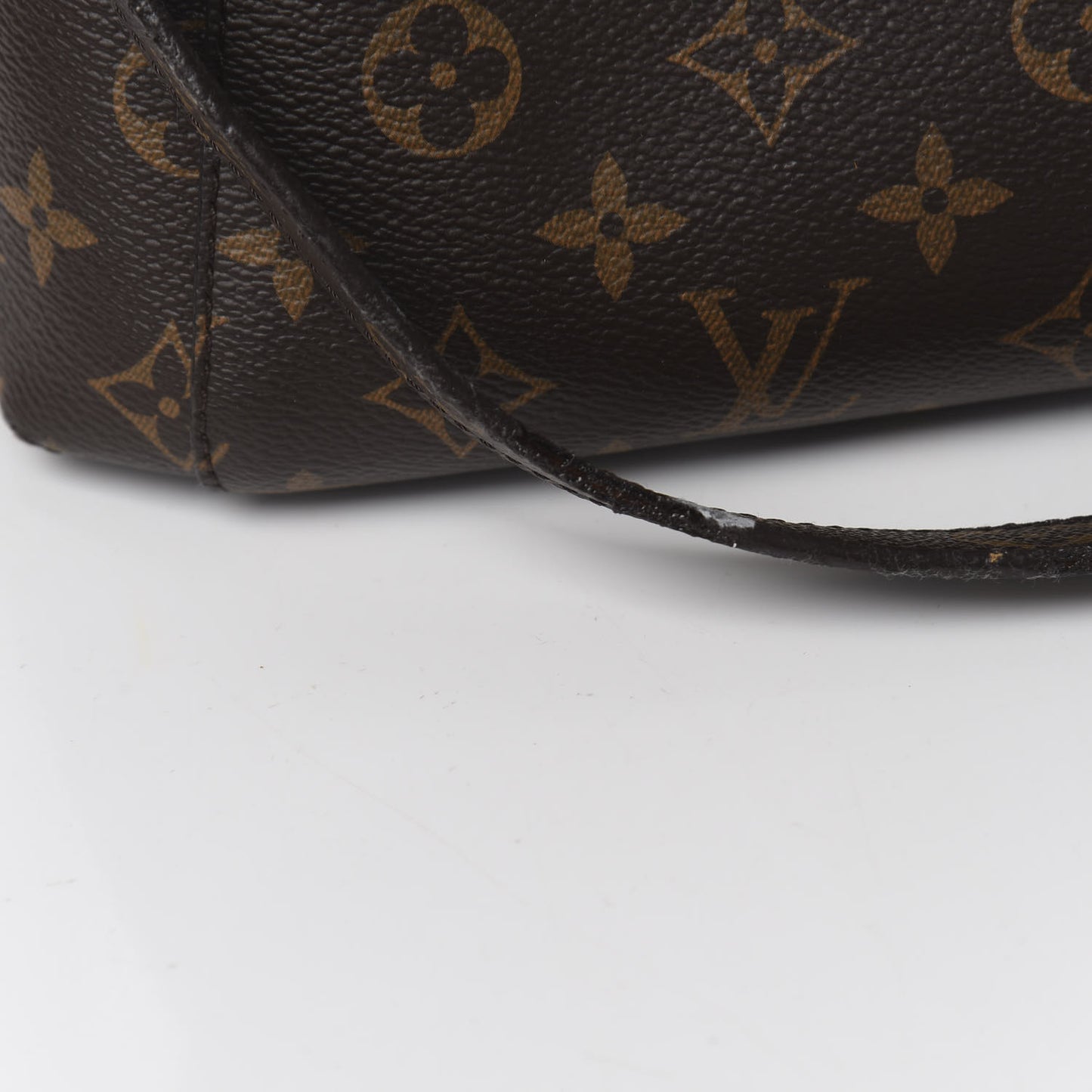 Monogram Montaigne MM