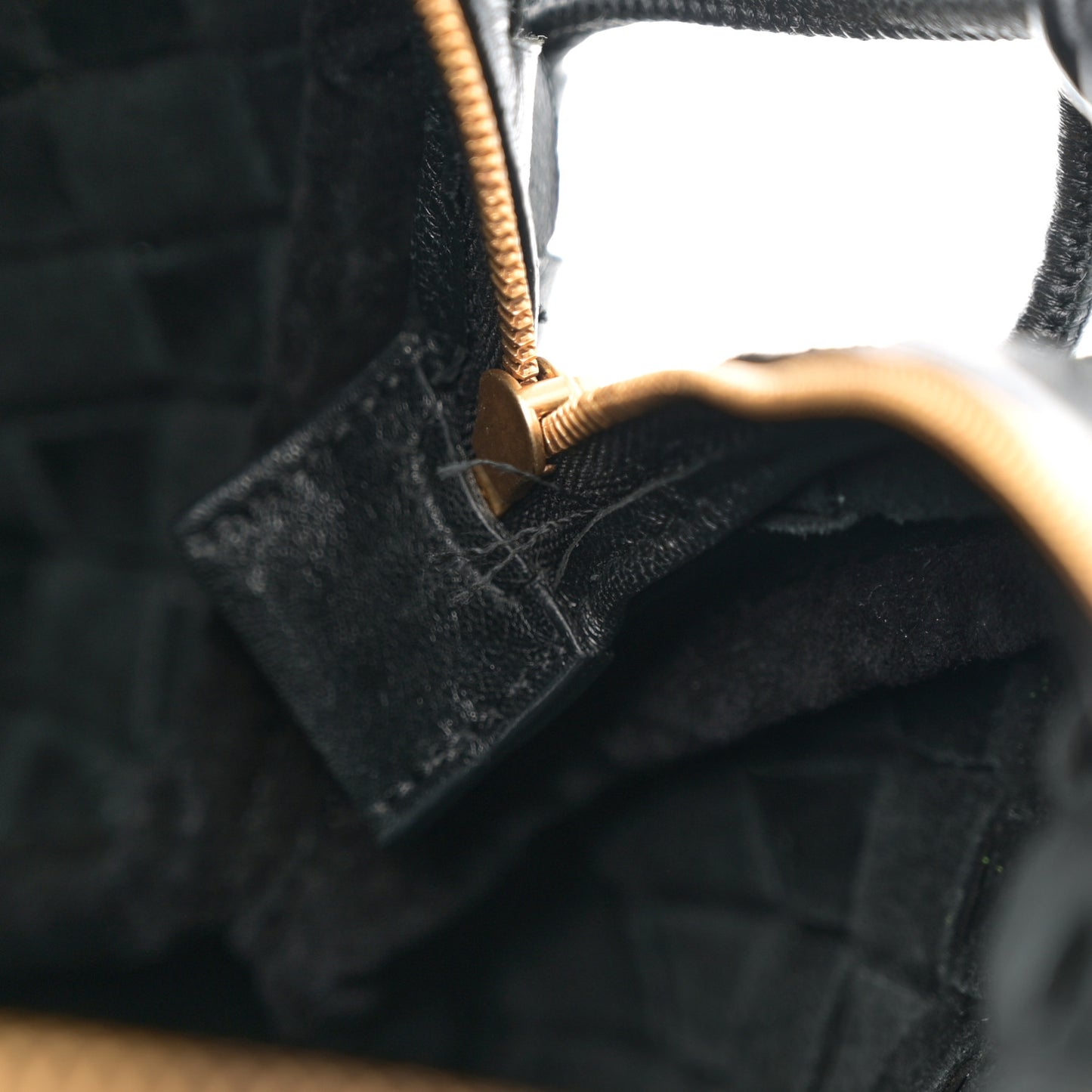 Nappa Intrecciato Medium Loop Camera Bag Black