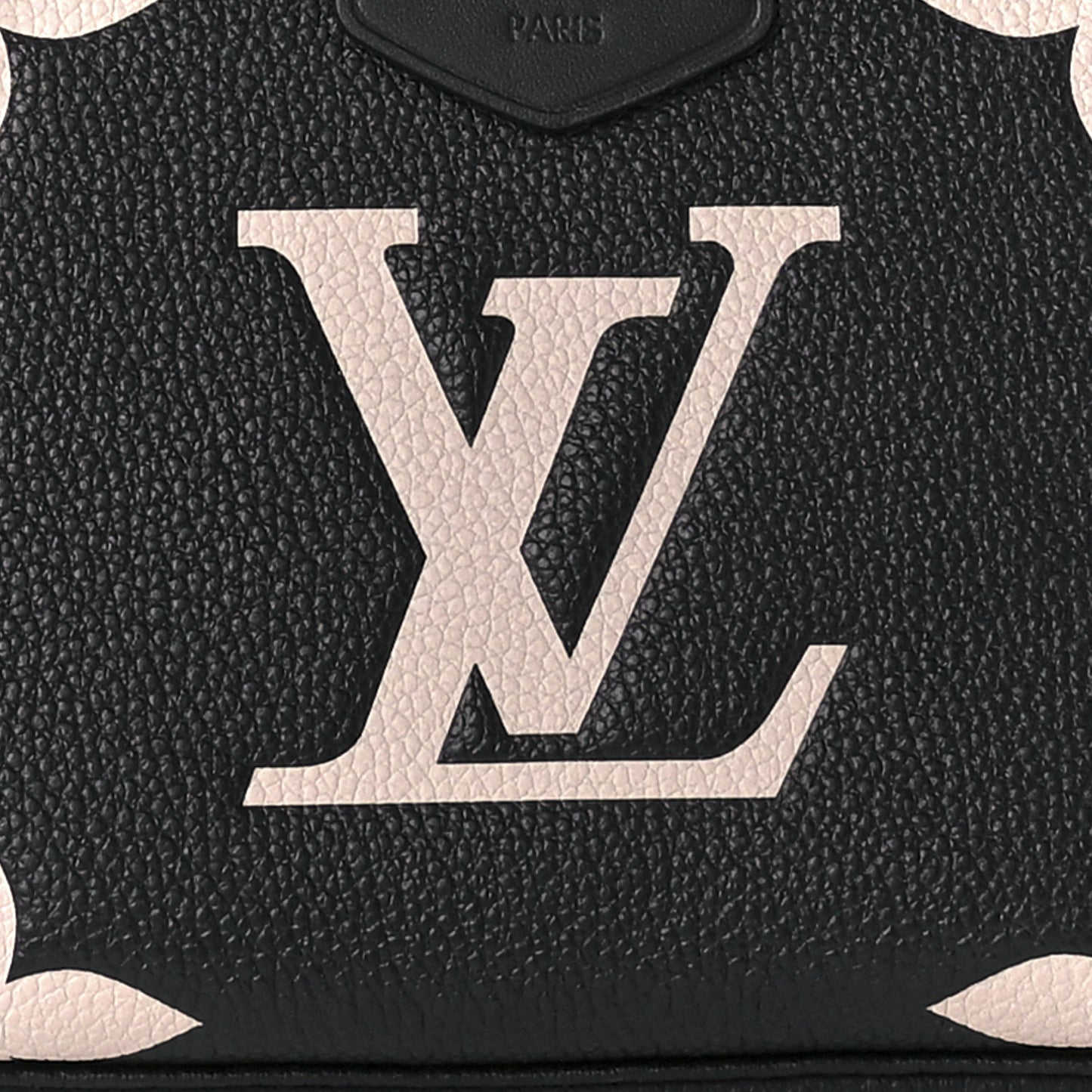 Empreinte Monogram Giant Multi Pochette Accessories Black Beige