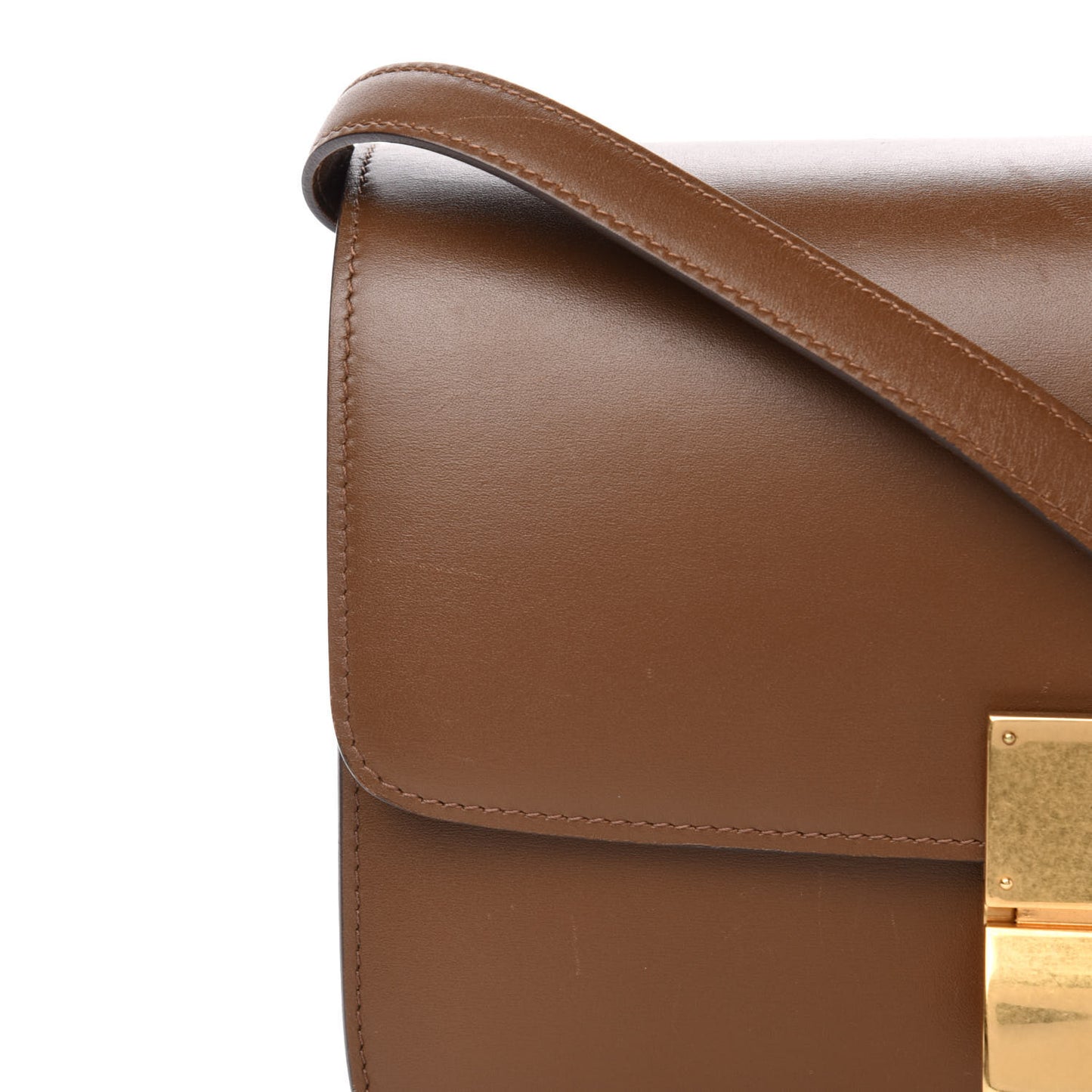 Box Calfskin Medium Classic Box Flap Bag Camel