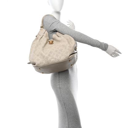 Louis Vuitton Mahina XL Gris 2 of 20
