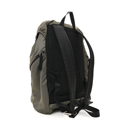Prada Tessuto Nylon Montagna Double Buckle Backpack Militare 3 of 11