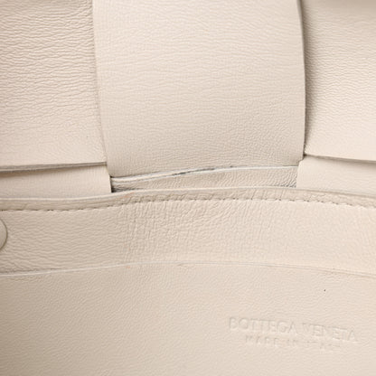 Bottega Veneta Nappa Maxi Intreccio The Belt Cassette Bag White 10 of 12