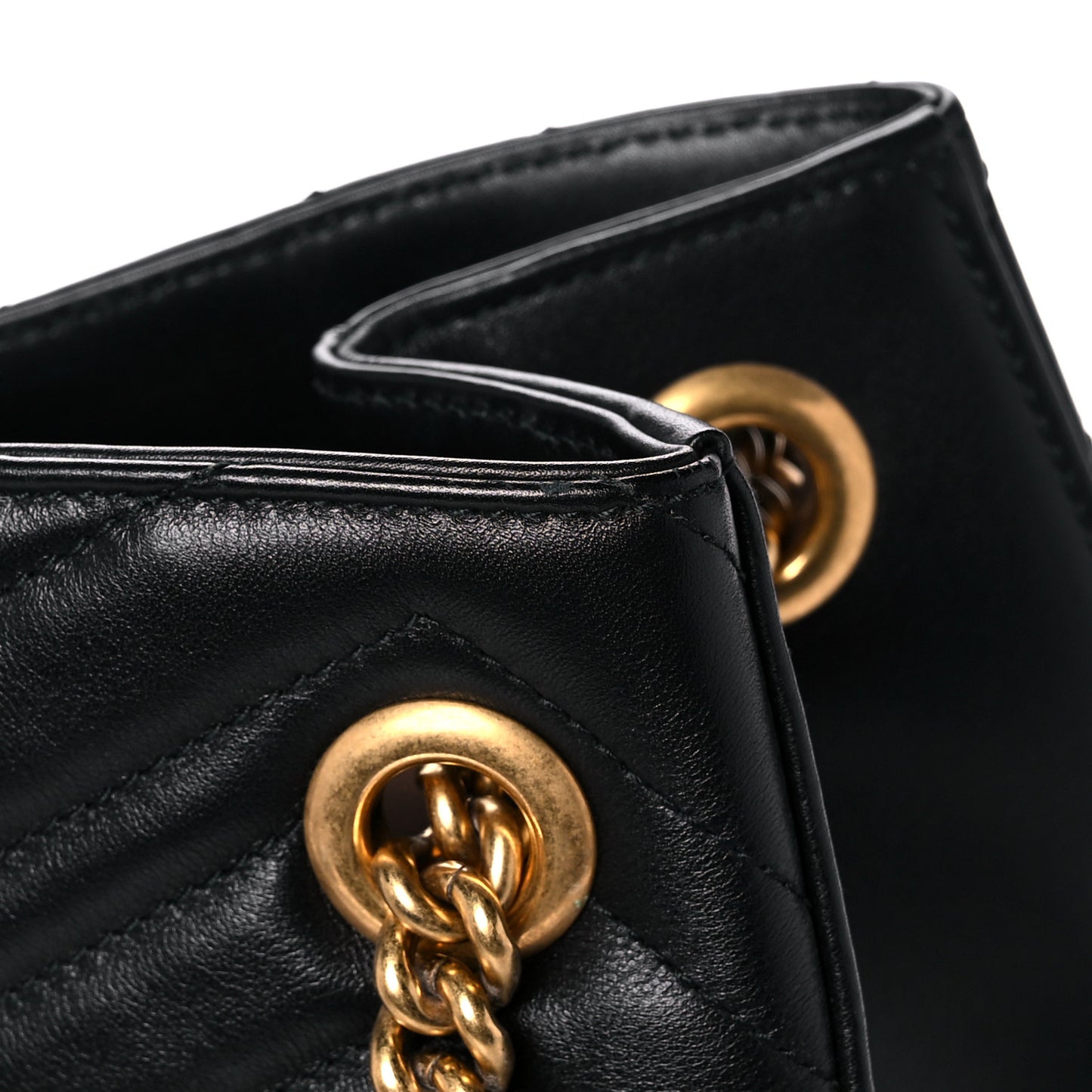 Calfskin Matelasse Medium GG Marmont Shoulder Tote Bag Black