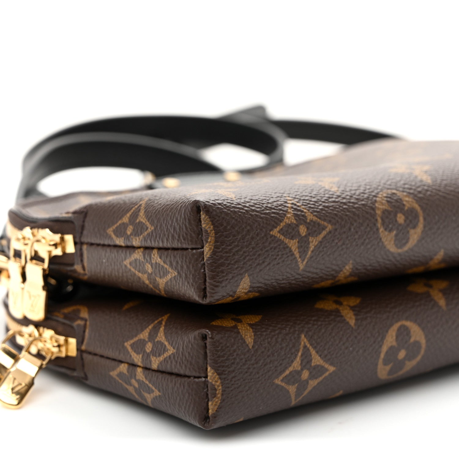 Louis Vuitton Monogram Be Alma 9 of 10