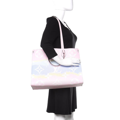 Louis Vuitton Monogram Escale Onthego GM Pastel 2 of 9