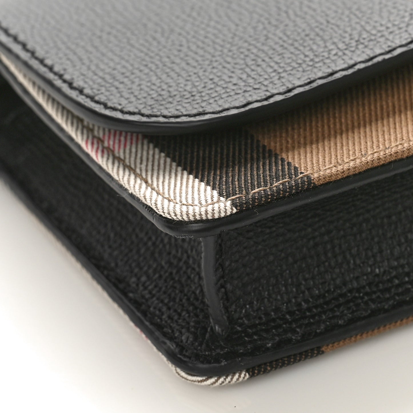 Derby Calfskin House Check Wallet On Chain Black