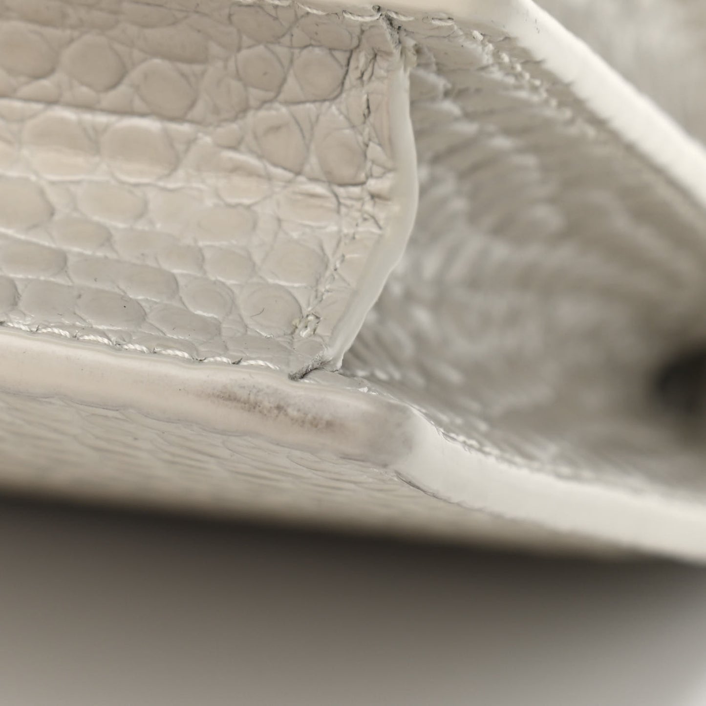 Calfskin Crocodile Embossed Medium Monogram Sunset Blanc Vintage