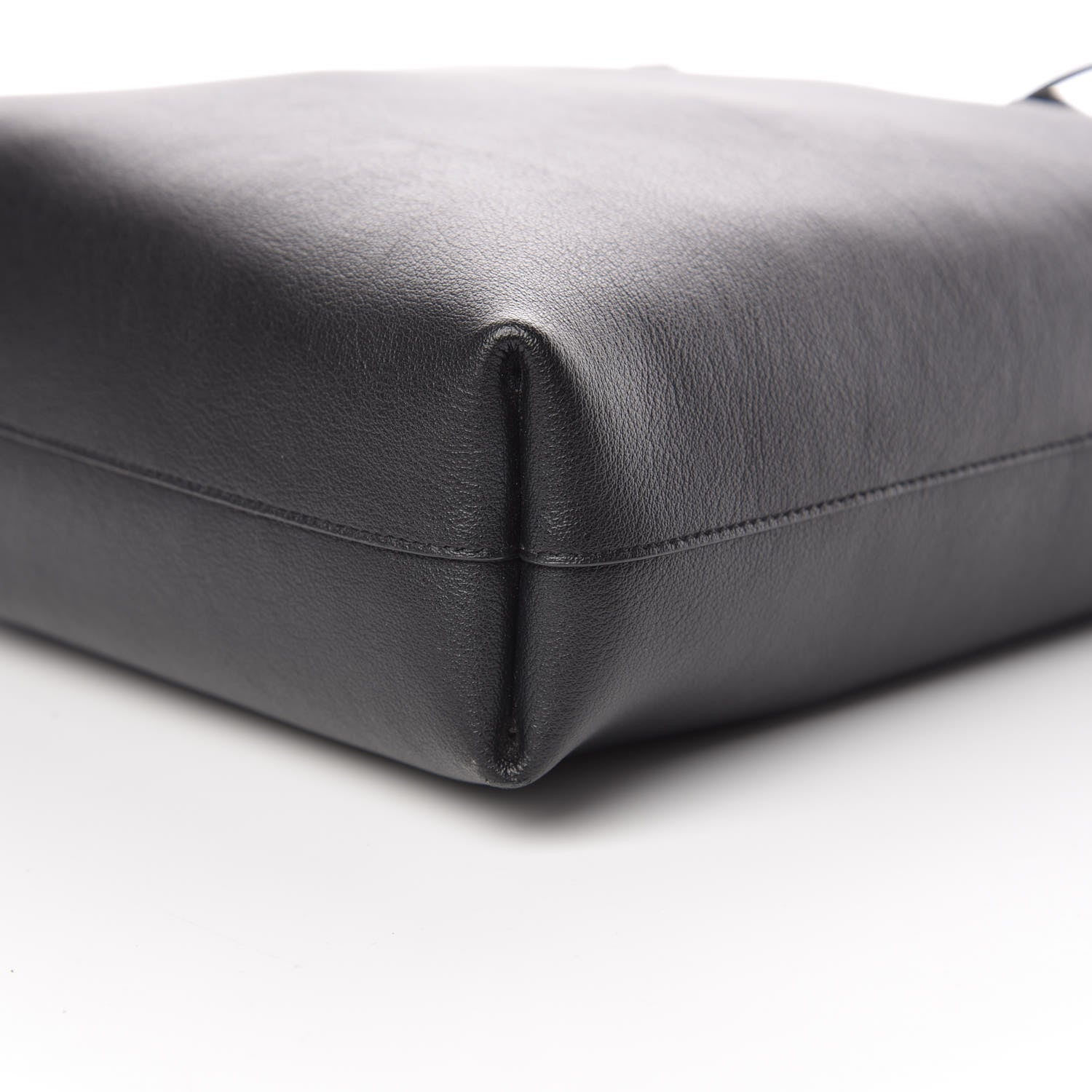 Saint Laurent Calfskin Toy Shopping Tote Black 10 of 15