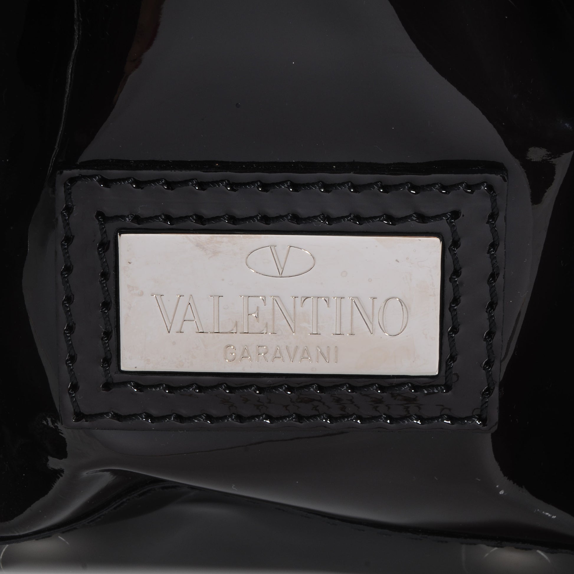 Valentino Garavani Patent Histoire Tote Black 8 of 8