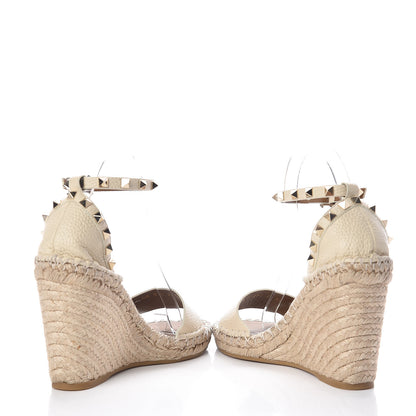 Valentino Garavani Grained Calfskin Rockstud Ankle Strap Espadrille Wedge Sandals 38 Light Ivory 5 of 9