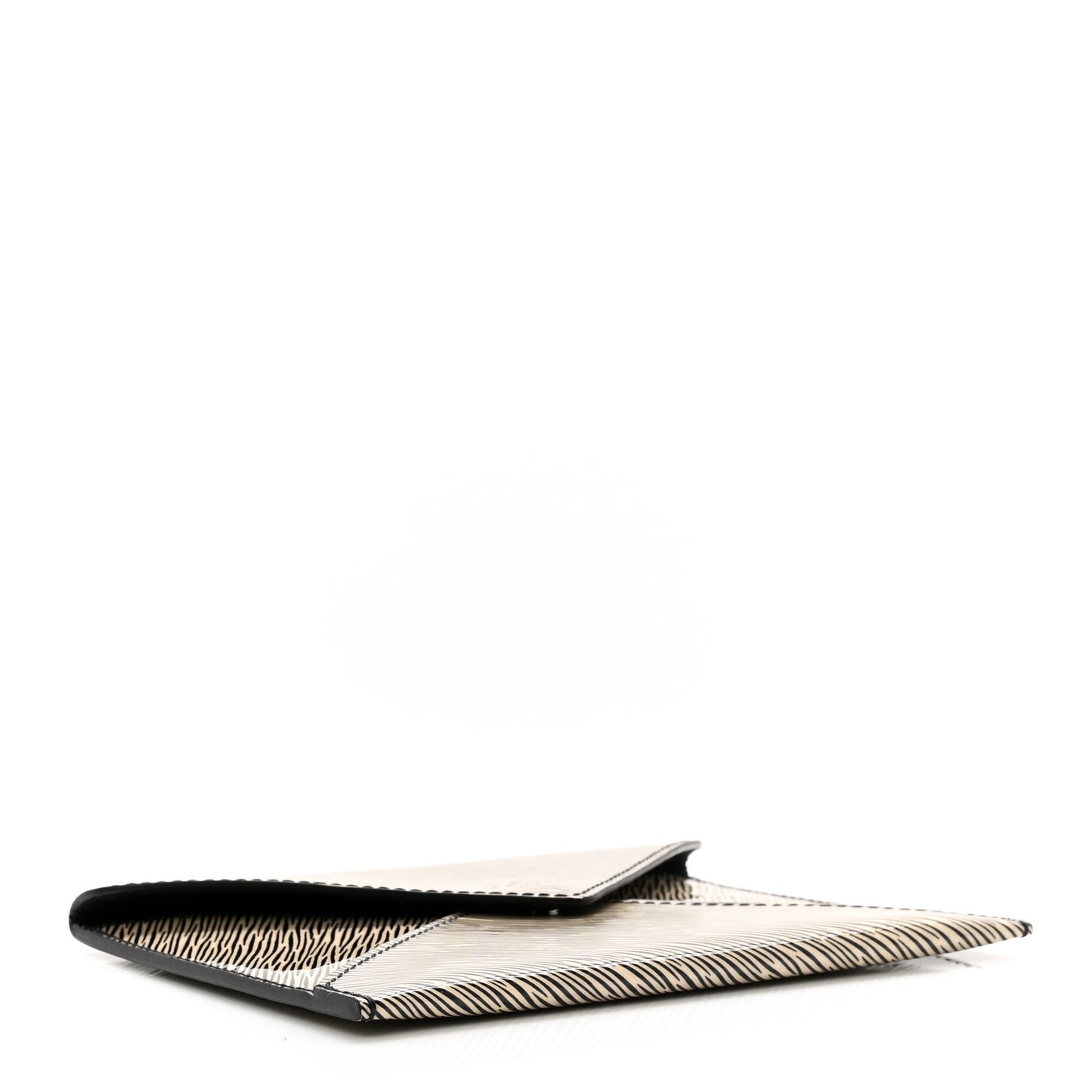 Metallic Patent Epi Medium Kirigami Pochette Insert Off White
