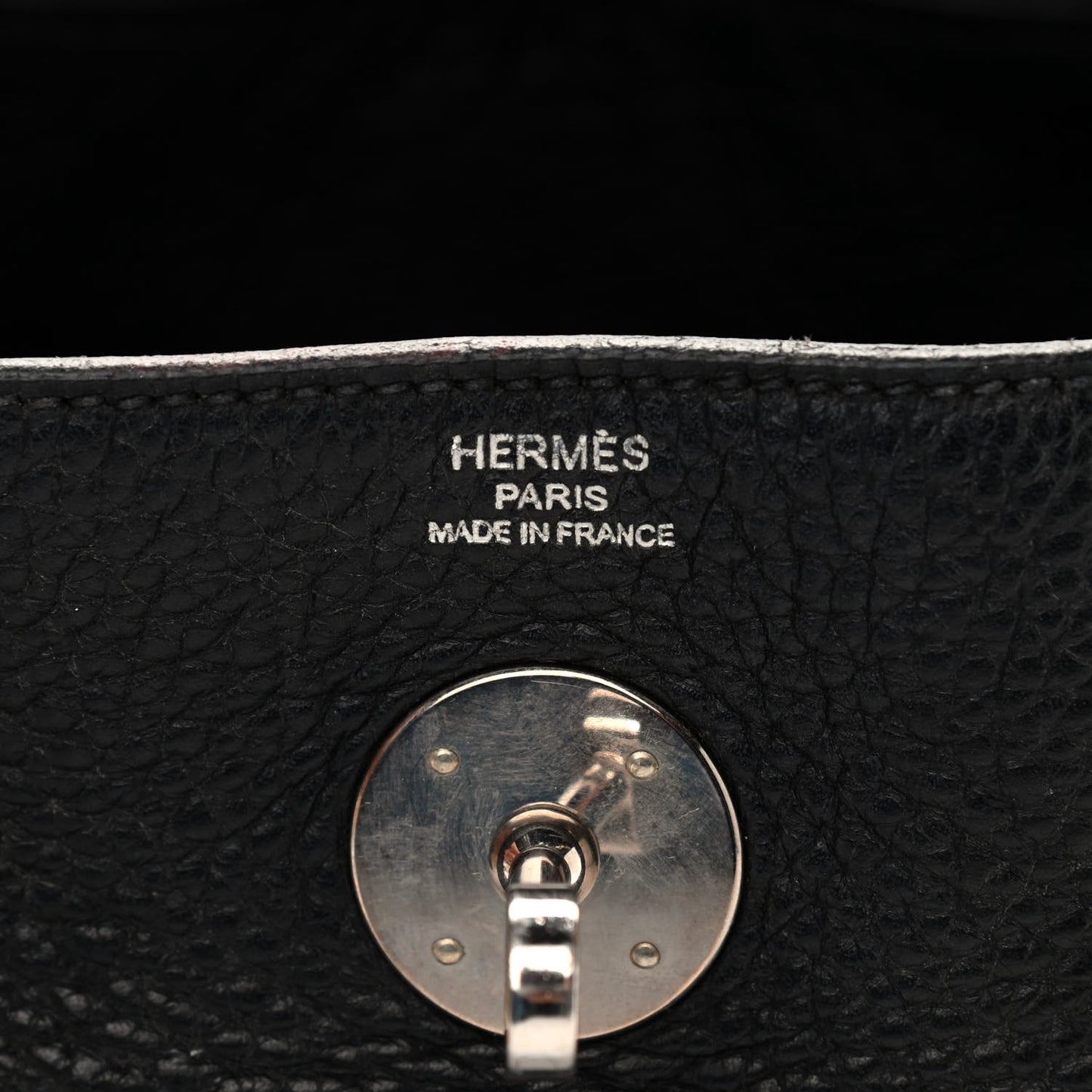 Taurillon Clemence Lindy 26 Black