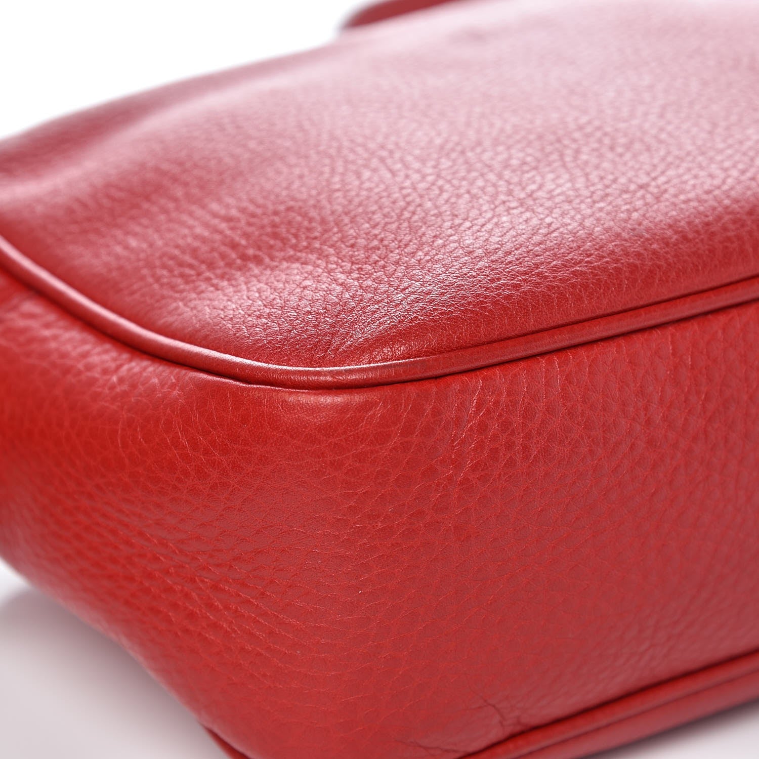 Gucci Pebbled Calfskin Small Soho Disco Bag Tabasco Red 13 of 15